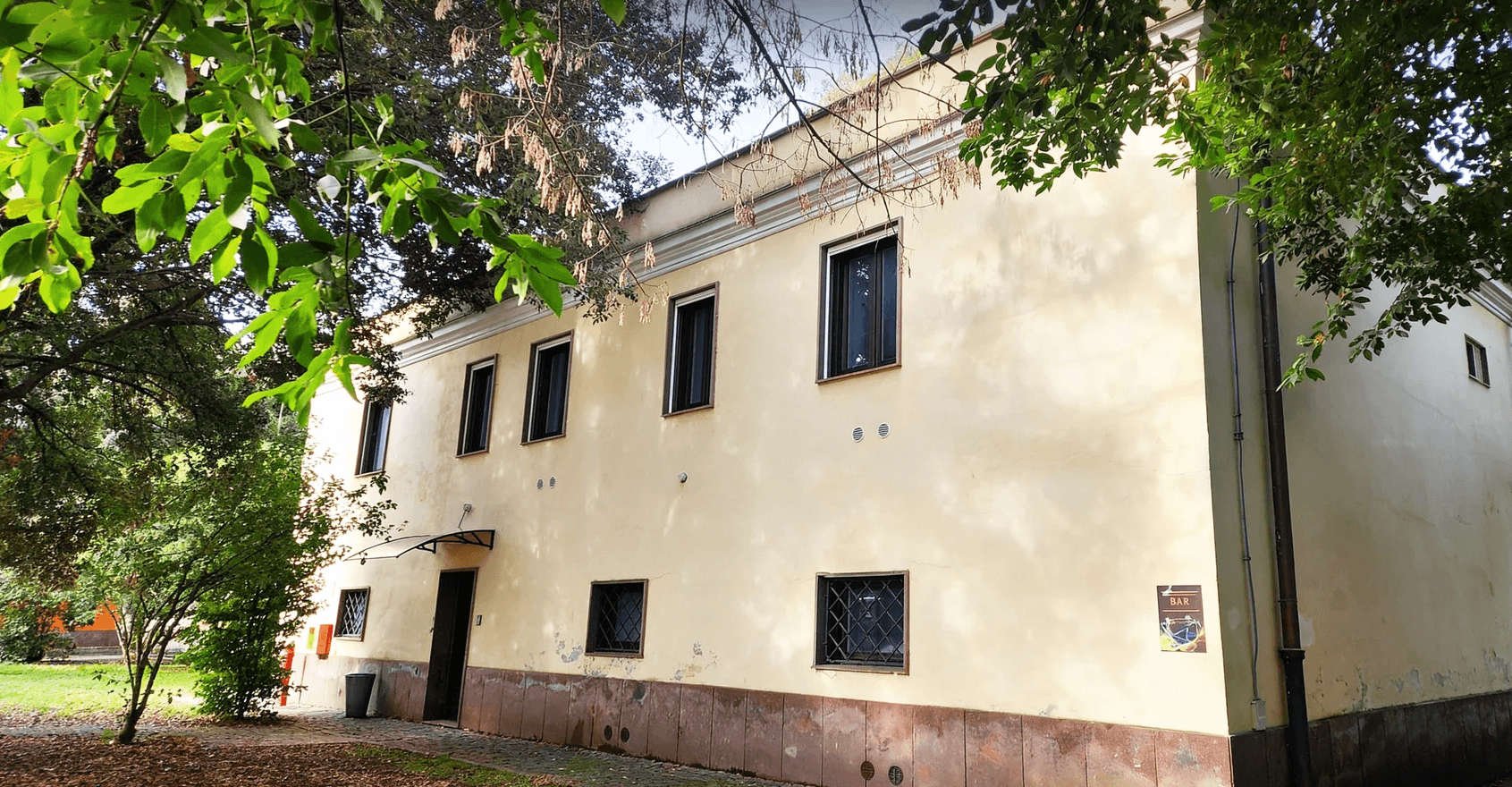 Studenti nel campus ISFOA MCU